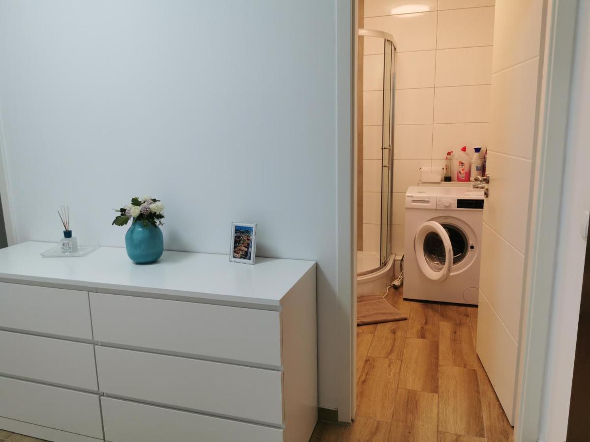3-Zimmer, Bis 6 Personen Mit Parkplatz Apartment Muelheim an der Ruhr Luaran gambar